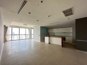 High Floor, Unfurnished 2 Beds for Rent!
