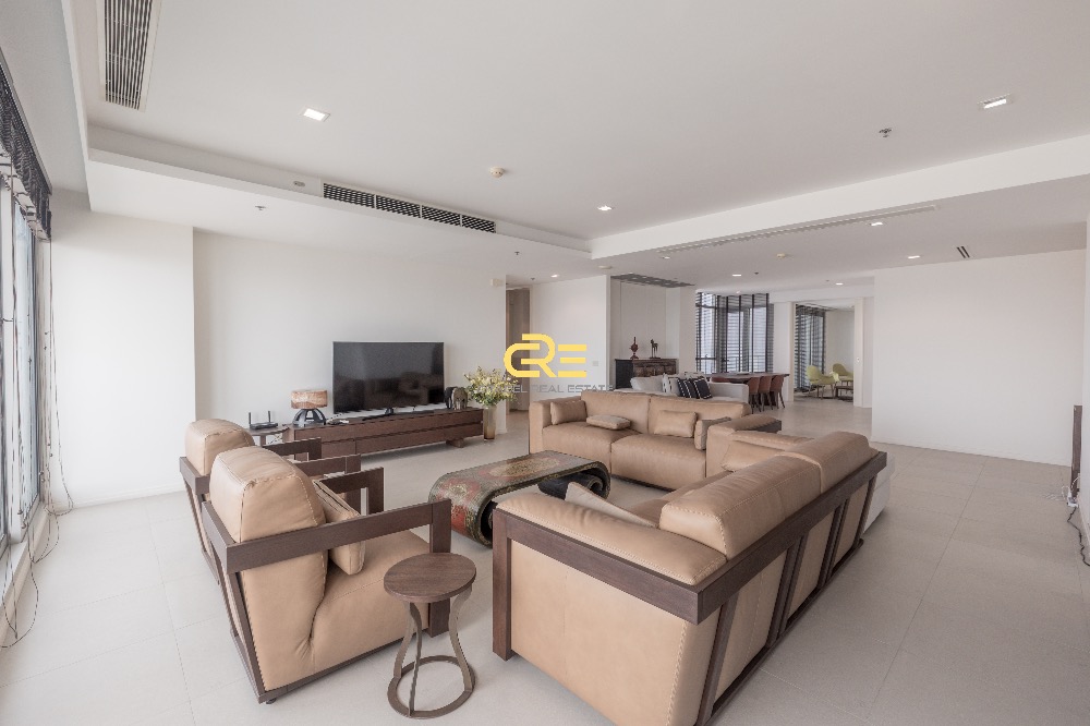 The River by Raimon Land! HOT SALE! Spacious, High Floor 3 Beds Condo! 