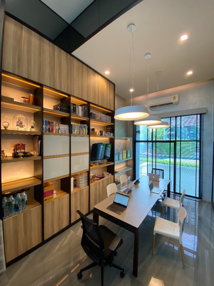 Townhome for  * 33/9 Arden Rama 3 (ทาวน์โฮม อาร์เด้น-พระราม 3) แปลงติดสวนและสระว่ายน้ำส่วนกลาง วิวเปิดโล่งทั้งหน้าและหลังบ้าน – รูปที่ 4