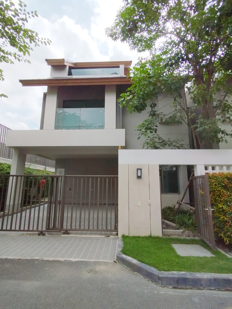 Sell/Rent Private Nirvana Through Ekamai-Raminthra, Ramintra 58, Soi Medical Association (behind CDC), Bang Kapi District, 3-storey twin house, usable area 230 sq m. Sell/Rent Private Nirvana Through Ekamai-Raminthra, Ramintra 58, Soi Medical Association (behind CDC), Bang Kapi District, 3-storey twin house, usable area 230 sq m.