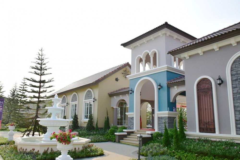 [] Townhome for rent, Golden Town Future Park-Rangsit, 2-story house, 3 bedrooms, 2 bathrooms, beautifully decorated, fully furnished with electrical appliances!!