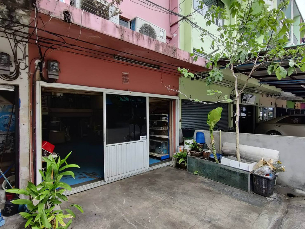 Urgent sale! Commercial building, Seri Thai, on the main road (near Bangchan Industrial Estate), 3 and a half floors, area 18 sq m, usable area 190 sq m, suitable for trading – รูปที่ 2
