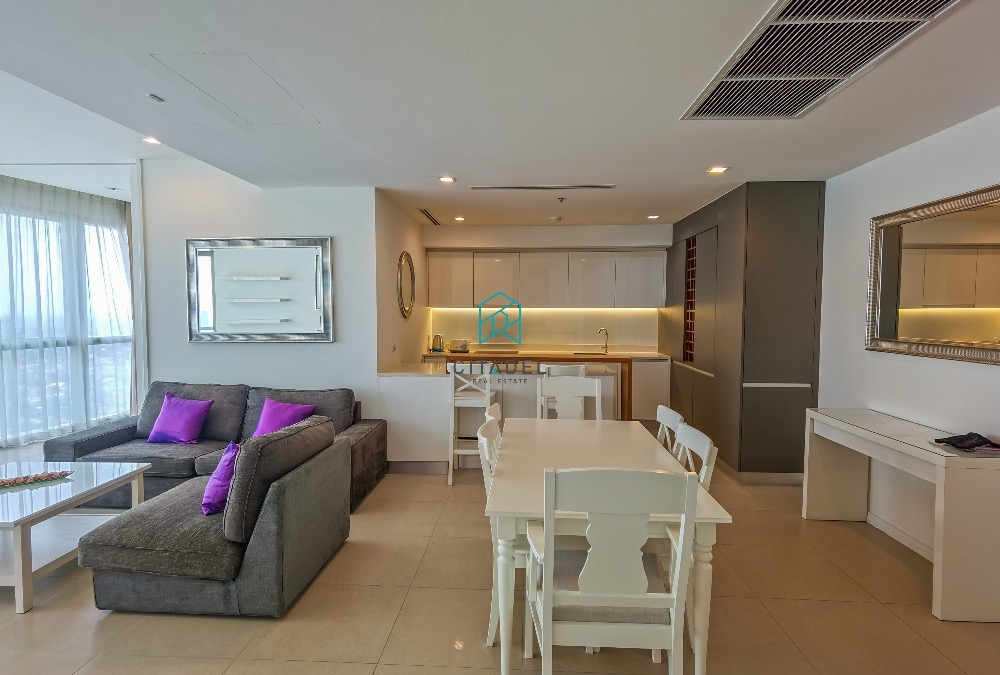 High Floor, Fully Furnished 2 Beds Condo for Rent!