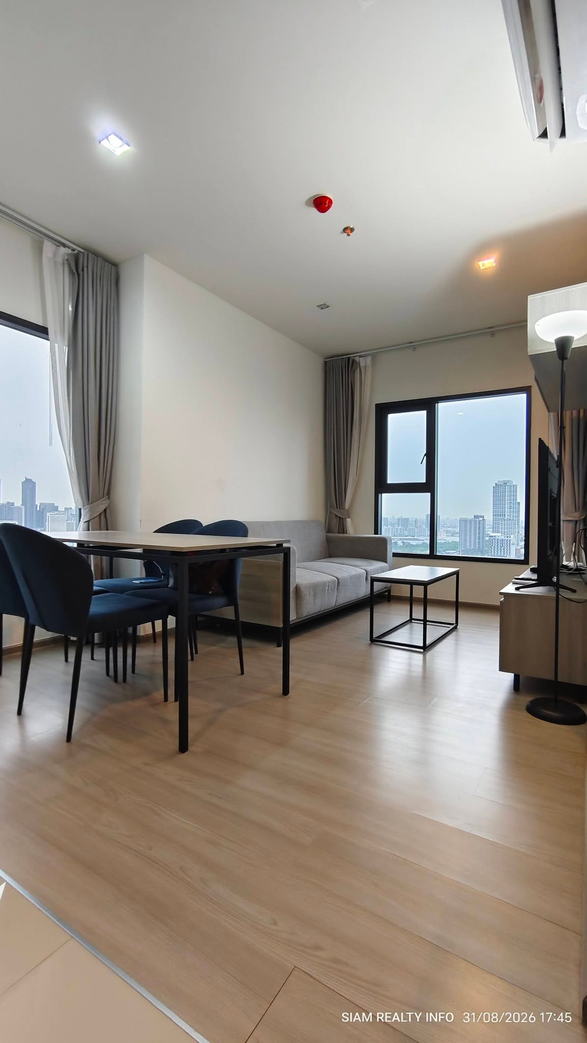 (6 Month - 1Year) THE BASE Phetchaburi Thonglor 2Bedrooms condo for rent MRT Phetchaburi BTS Phompong Airport Link Makkasan