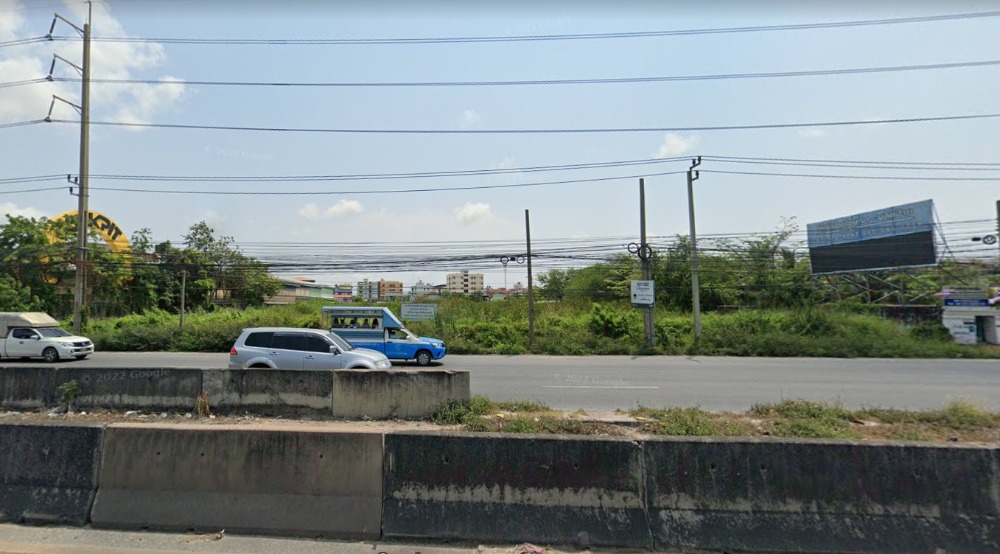 Urgent sale!! Land on the main road, King Kaew, Bang Phli, 7-1-18 Rai.