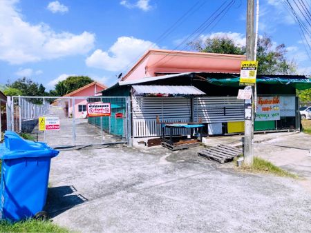 ขายห้องพักให้เช่า 5 ห้อง + ร้านค้า และที่จอดรถ พร้อมที่ดิน 2 งาน 12 ตร.วา อ.ศรีราชา จ.ชลบุรี ติดถนนเชื่อมต่อถนนสายหลัก ใกล้รร.อัสสัมชัญ ขายห้องพักให้เช่า 5 ห้อง + ร้านค้า และที่จอดรถ พร้อมที่ดิน 2 งาน 12 ตร.วา อ.ศรีราชา จ.ชลบุรี ติดถนนเชื่อมต่อถนนสายหลัก ใกล้รร.อัสสัมชัญ