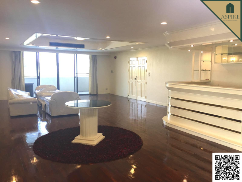 [ขาย] 4 ห้องนอน เลี้ยงสัตว์ได้ โอเรียลเต็ล ทาวเวอร์ คอนโด (Oriental Towers Condo) ใกล้รถไฟฟ้า BTS เอกมัย – รูปที่ 2