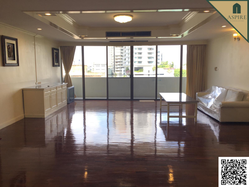 [ขาย] 4 ห้องนอน เลี้ยงสัตว์ได้ โอเรียลเต็ล ทาวเวอร์ คอนโด (Oriental Towers Condo) ใกล้รถไฟฟ้า BTS เอกมัย
