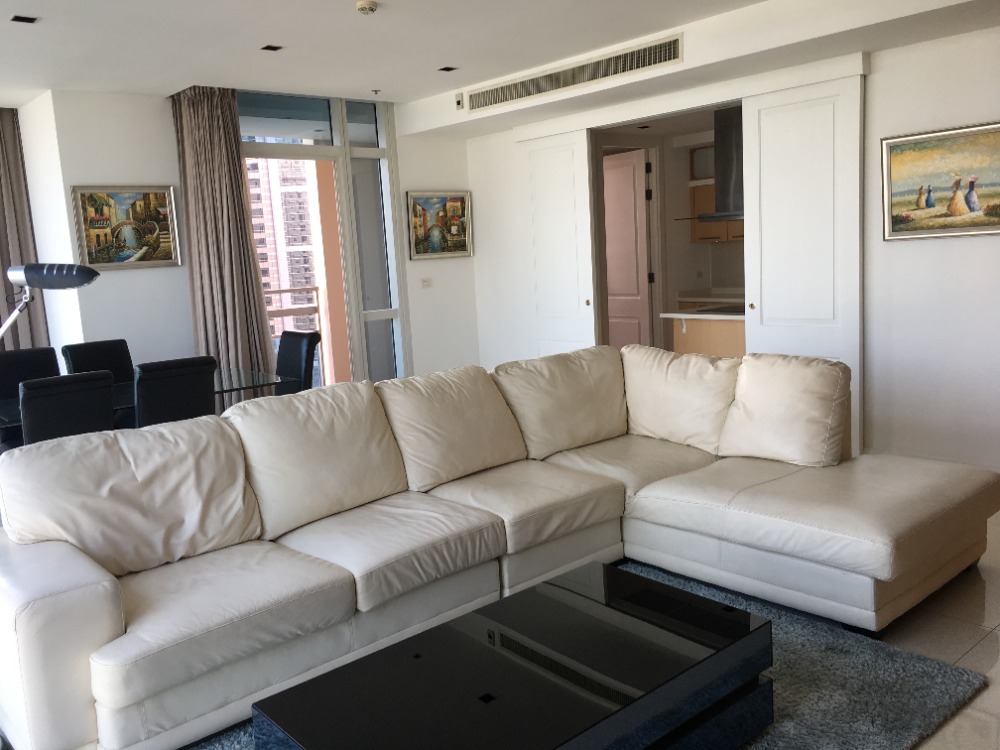 Spacious 3+1 Beds Unit for Rent! – รูปที่ 2