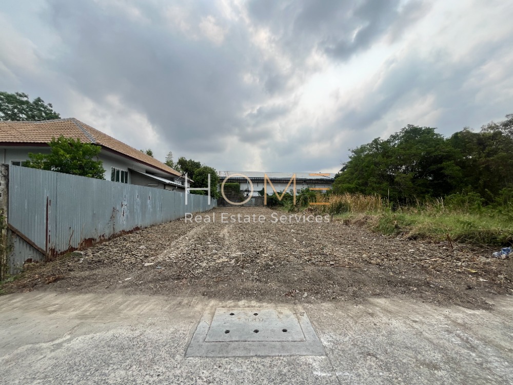 Land Ladprao 101 Yaek 42 / 111 square meters (for sale), Land Ladprao 101 Yaek 42 / (FOR SALE) RUK529 Land Ladprao 101 Yaek 42 / 111 square meters (for sale), Land Ladprao 101 Yaek 42 / (FOR SALE) RUK529