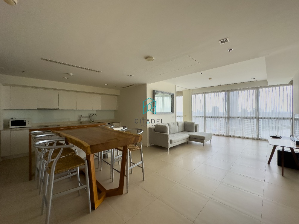 Cozy, High Floor 2 Beds + Studio for Rent! Cozy, High Floor 2 Beds + Studio for Rent!