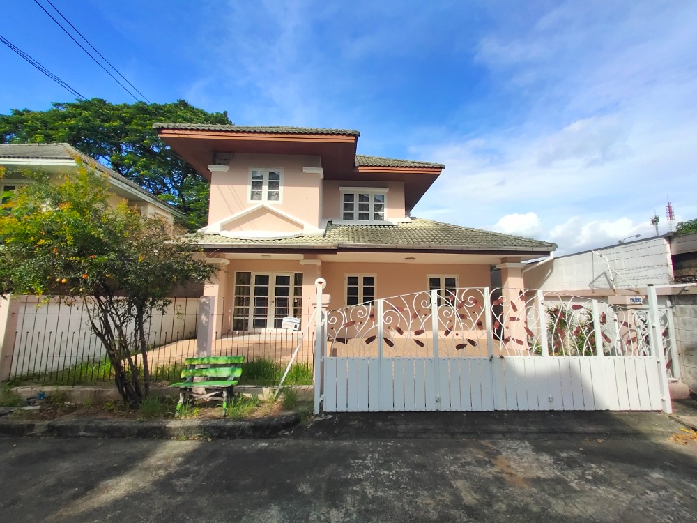 ขายถูก บ้านเดี่ยว เศรณี ดอนเมือง สรงประภา 52 ตร.ว. หลังริม หลังบ้านไม่ชนใคร ต่อเติม ต้นโครงการ ใกล้สวน คุ้มค่า ราคาโดนใจ ทำเล ใกล้สนามบินดอนเมือง สรงประชา ทางด่วน รถไฟฟ้าสายสีแดง ขายถูก บ้านเดี่ยว เศรณี ดอนเมือง สรงประภา 52 ตร.ว. หลังริม หลังบ้านไม่ชนใคร ต่อเติม ต้นโครงการ ใกล้สวน คุ้มค่า ราคาโดนใจ ทำเล ใกล้สนามบินดอนเมือง สรงประชา ทางด่วน รถไฟฟ้าสายสีแดง