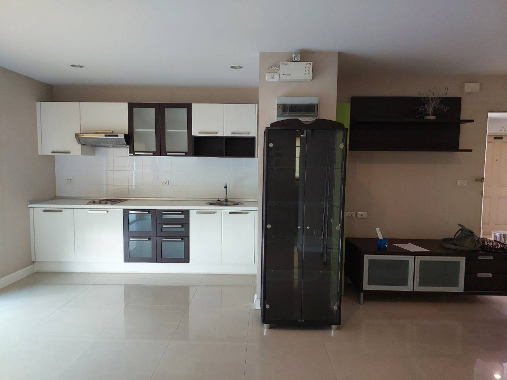 Condo for sale, Metro Park Sathorn 1-3, Building E, 2 bedrooms, 1 bathroom, area 57 sq m., 4th floor, near BTS Wutthakat, price 2 million baht*