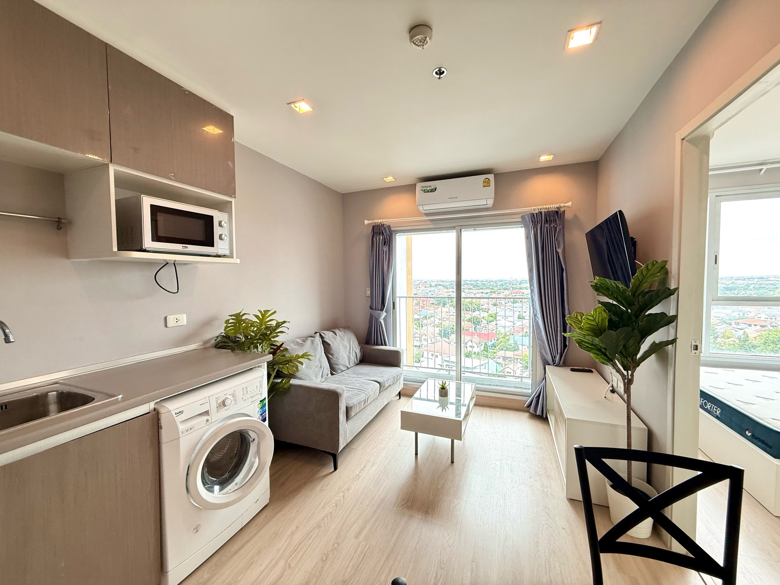 For rent!!️ Casa Condo Bang Yai, 1 bedroom, 1 bathroom, large room size 34 sq m.‼ ️ Floor 21, 2 air conditioners, furniture with electrical appliances You can enter now. North facing balcony For rent!!️ Casa Condo Bang Yai, 1 bedroom, 1 bathroom, large room size 34 sq m.‼ ️ Floor 21, 2 air conditioners, furniture with electrical appliances You can enter now. North facing balcony