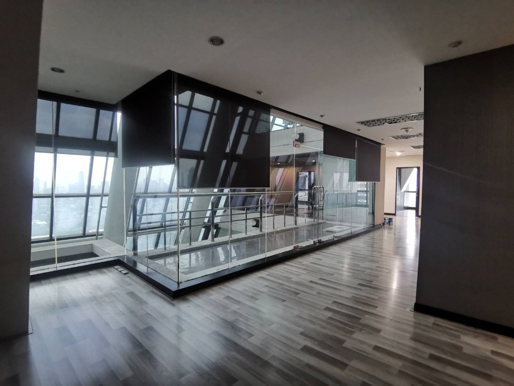 Office for rent Grade A; Lake Rajada Office Complex near BTS Asoke Station and MRT Sukhumvit Statrion – รูปที่ 3