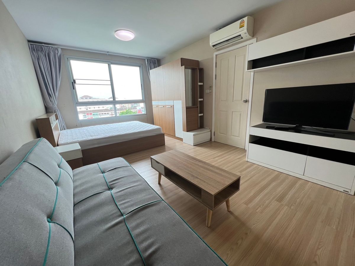 Rental PLUM Phahonyothin 89 Room 28 sq. M. 1 Building A Floor 7, South view