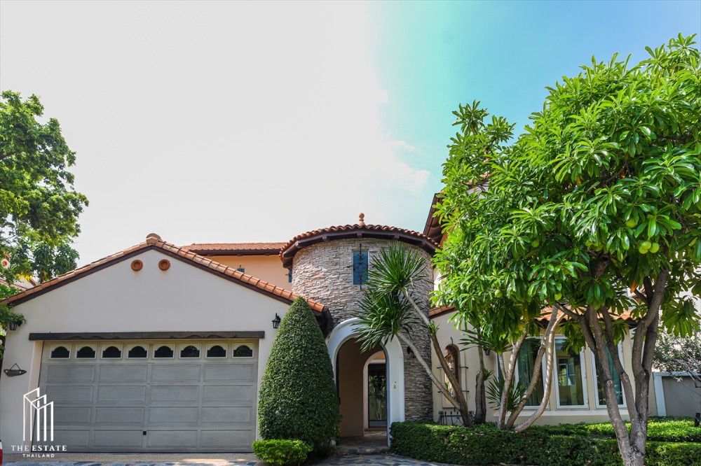House For SALE with Tenant *** Magnolia Southern California House *** California Style luxury design with private pool. Best location on Bangna-Trad line @59 MB