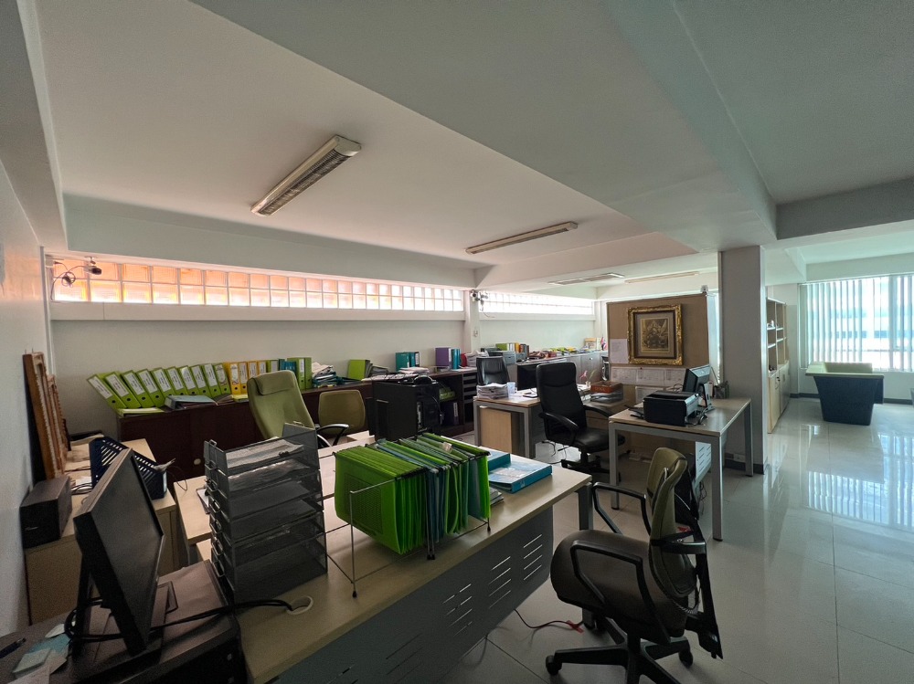ขายอาคารสำนักงานออฟฟิศ 5 ชั้น ติดถนนพระราม 9 – รูปที่ 2