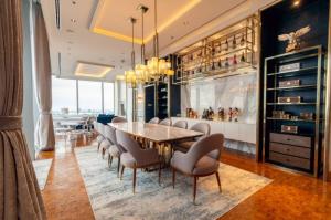 Top Floor, Luxury Unit for Sale!