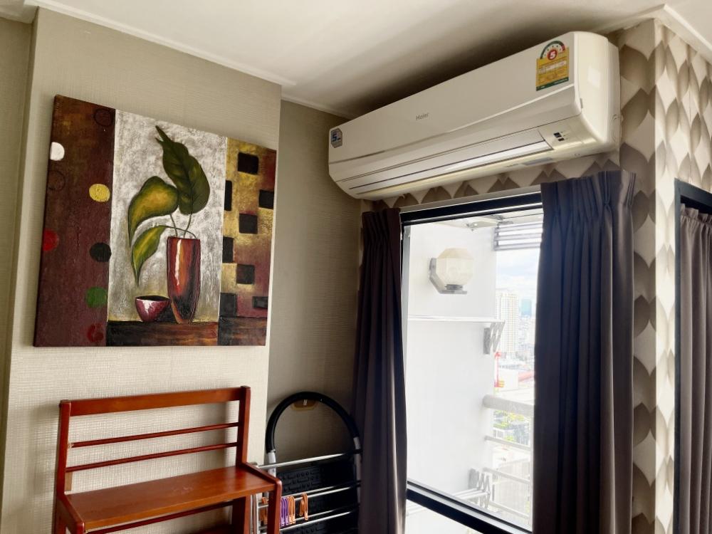 The view is very nice. For rent, Phayathai Place, BTS Phayathai, 30 sq m. Studio, high floor, ready to move in. – รูปที่ 4