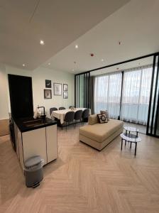 Condo river view for rent