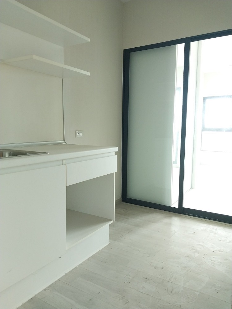 S0100 Sell Plum Condo Central Station, Phase 1, Floor 31