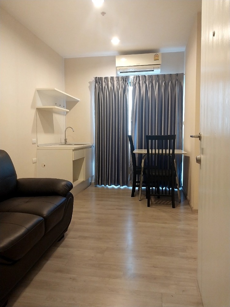 0088P2 For Rent Plum Condo Central Station Phase 2 Floor 35 0088P2 For Rent Plum Condo Central Station Phase 2 Floor 35