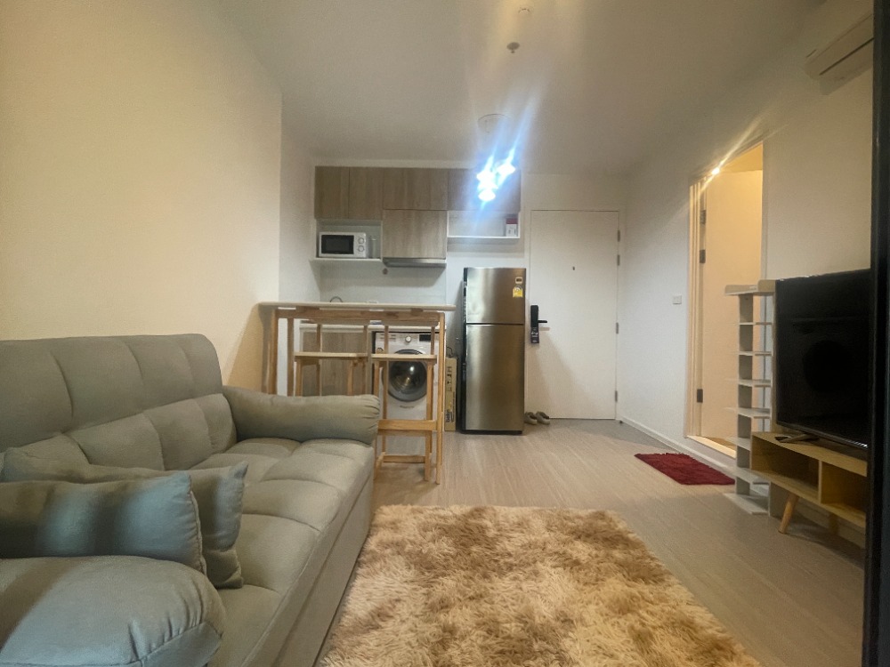ให้เช่า Denim จตุจักร แบบ 1 BR. Plus Fully furnished พร้อมเข้าอยู่ ชั้นสูง วิวสวย เพียง 16,000 บาท/เดือน ให้เช่า Denim จตุจักร แบบ 1 BR. Plus Fully furnished พร้อมเข้าอยู่ ชั้นสูง วิวสวย เพียง 16,000 บาท/เดือน