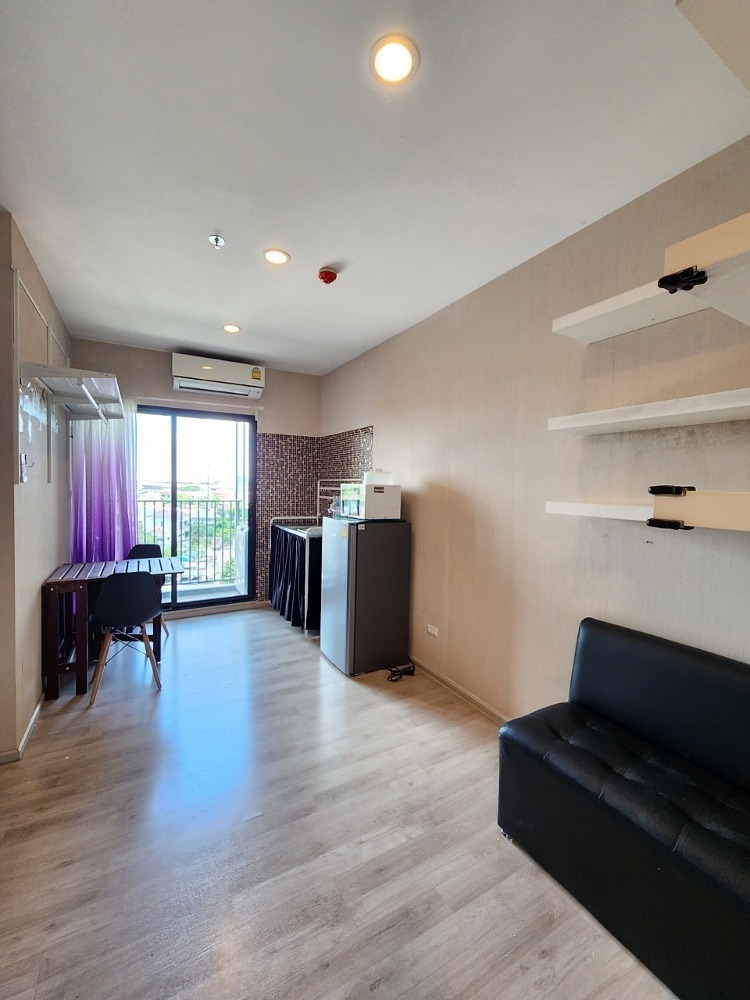 0438 For rent, Plum Condo Central Station, Phase 1, 8th floor. 0438 For rent, Plum Condo Central Station, Phase 1, 8th floor.