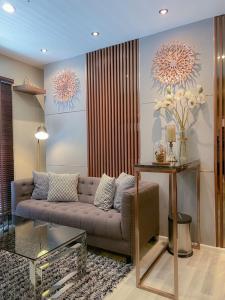 The key sathorn charoenraj , 2 ห้องนอน ใกล้ BTS สุรศักดิ์