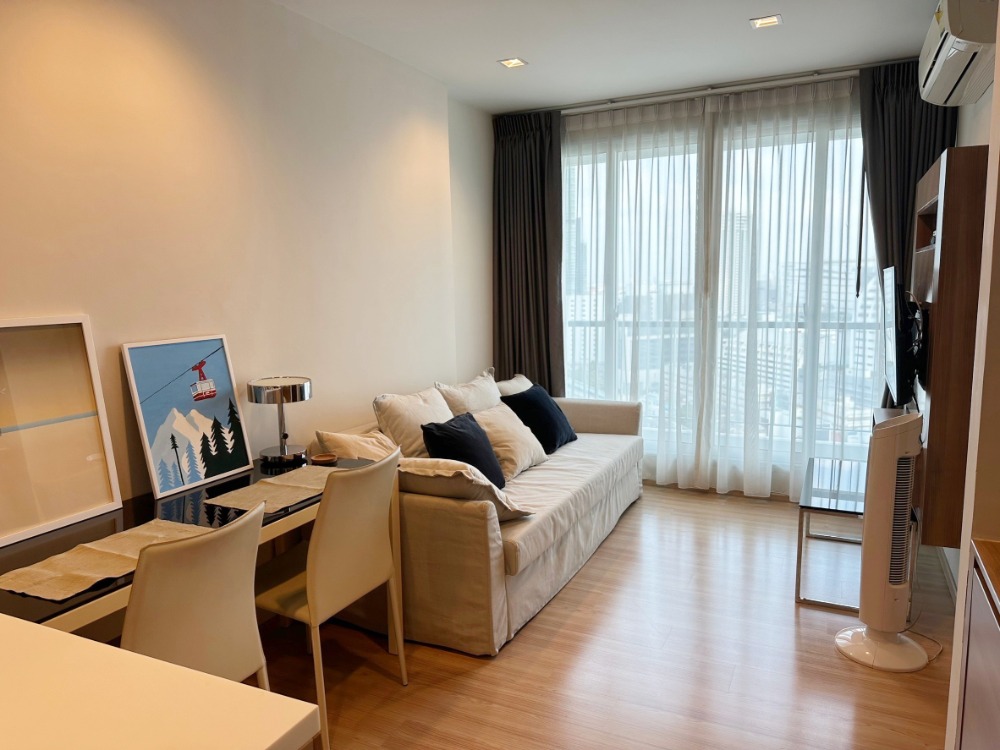BC166 Condo for sale Rhythm Sathorn near BTS Saphan Taksin
