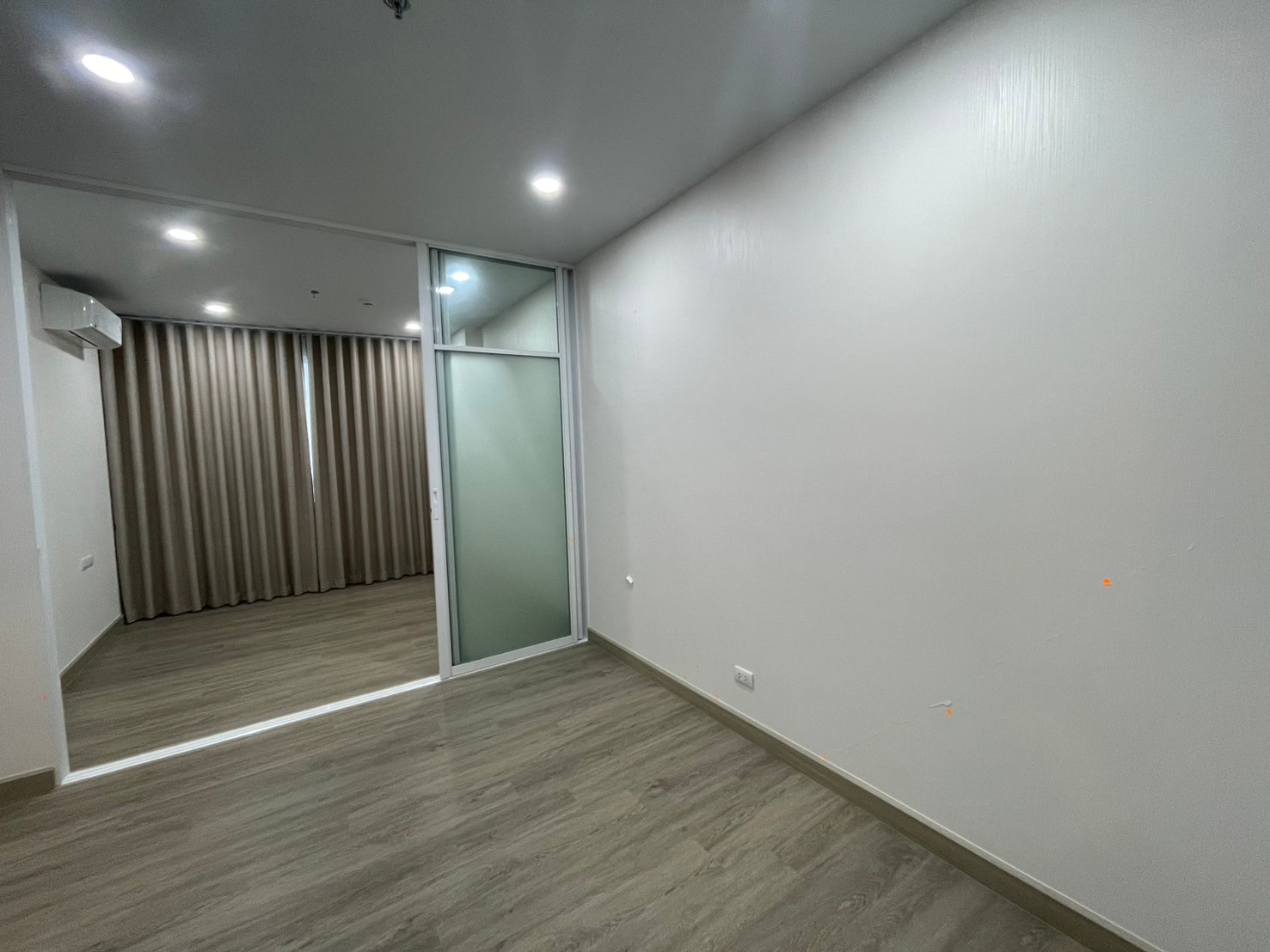 ⭐ ขาย 1Br/35 ตร.ม (พร้อมผู้เช่า) คอนโด ศุภาลัย ลอฟท์ สถานีภาษีเจริญ ห้องเปล่า ชั้น 12A โทร.087-556-4977 Aon ag⭐ ⭐ ขาย 1Br/35 ตร.ม (พร้อมผู้เช่า) คอนโด ศุภาลัย ลอฟท์ สถานีภาษีเจริญ ห้องเปล่า ชั้น 12A โทร.087-556-4977 Aon ag⭐