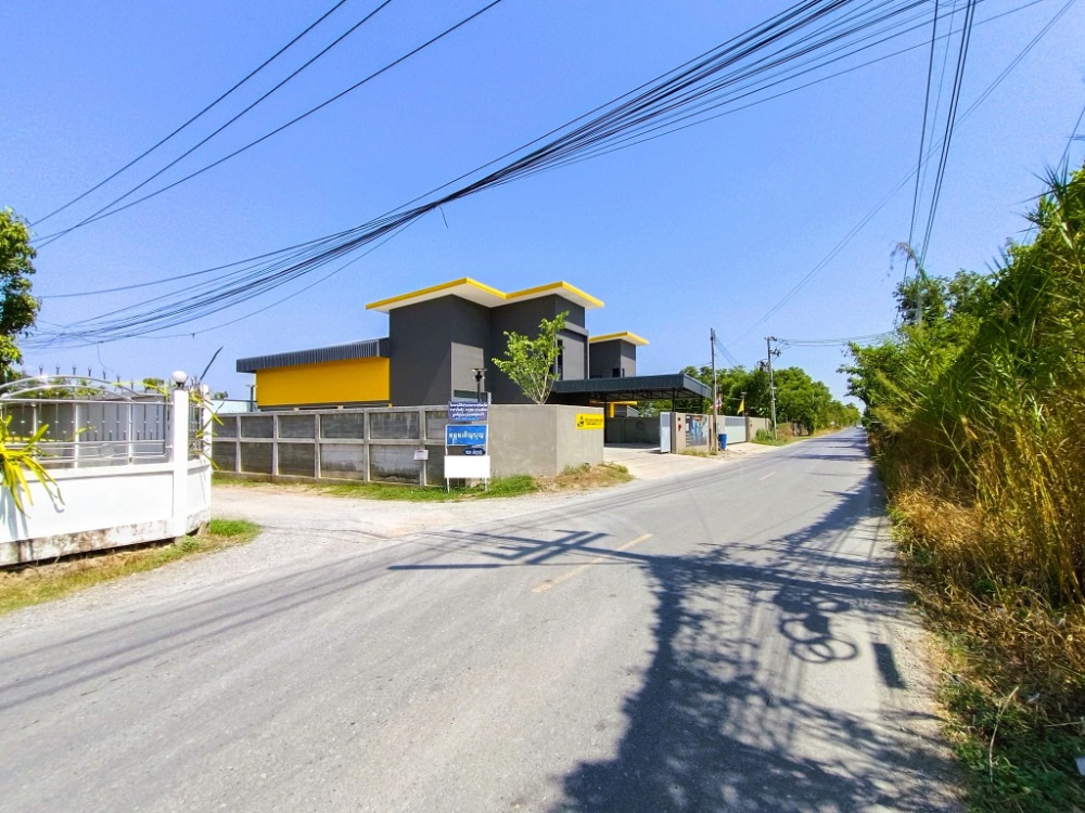 Land for sale 8 Rai 2 Ngan 62 Sq.Wa., Soi Chuen Boon, Rahaeng Subdistrict, Lat Lum Kaew District, Pathum Thani. Near Neo Cosmed Company, Branch 2. Good location. Land for sale 8 Rai 2 Ngan 62 Sq.Wa., Soi Chuen Boon, Rahaeng Subdistrict, Lat Lum Kaew District, Pathum Thani. Near Neo Cosmed Company, Branch 2. Good location.