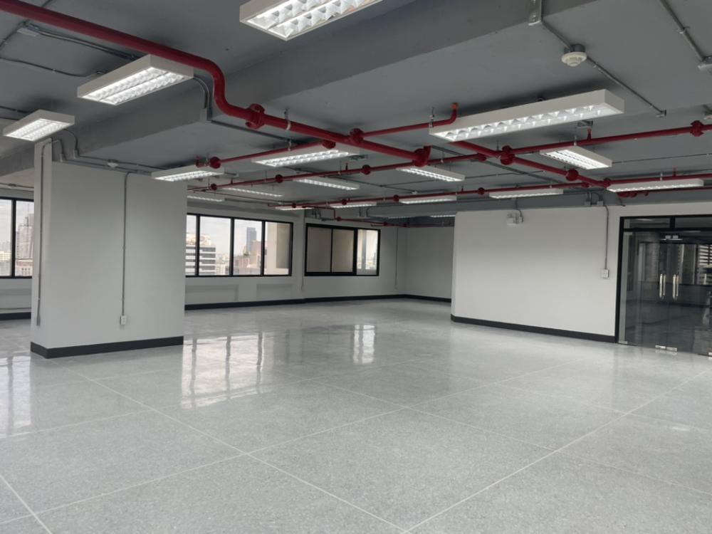 ออฟฟิศให้เช่า newly renovated 244 ตรม. ถนนสุรวงศ์ 600 เมตรจากรถไฟฟ้าศาลาแดง – รูปที่ 4