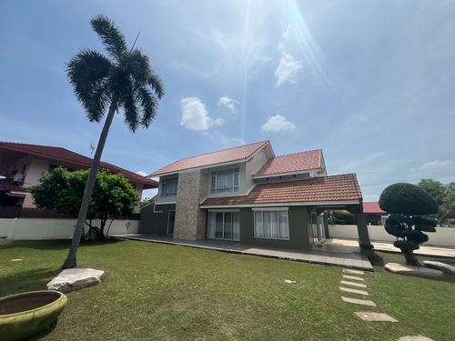 👇For sale newly renovated house  in Muang Ake compound, near Rangsit University, Future park Rangsit