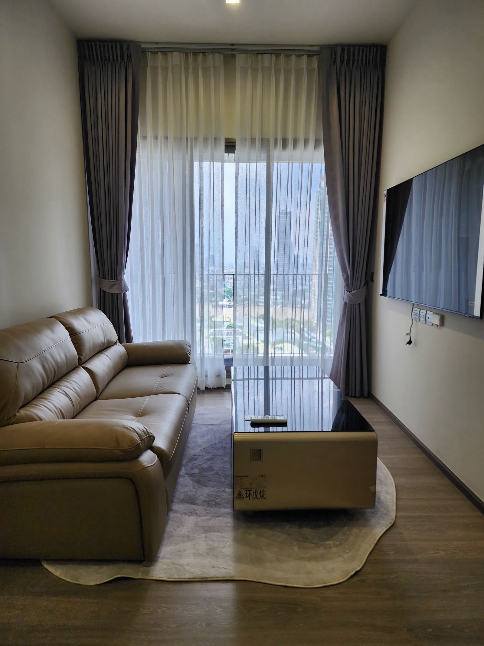 🔥For rent 3 bedrooms, beautiful view (Rhythm Charoenkrung Pavilion) 🔥For rent 3 bedrooms, beautiful view (Rhythm Charoenkrung Pavilion)