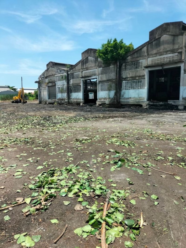 Land 5 Rai 19 Sq. Wah. Soi Thanasit (Bang Pla 2) Selling below appraisal price!!️!! ️ Suitable for allocating factories, offices, warehouses. Land 5 Rai 19 Sq. Wah. Soi Thanasit (Bang Pla 2) Selling below appraisal price!!️!! ️ Suitable for allocating factories, offices, warehouses.