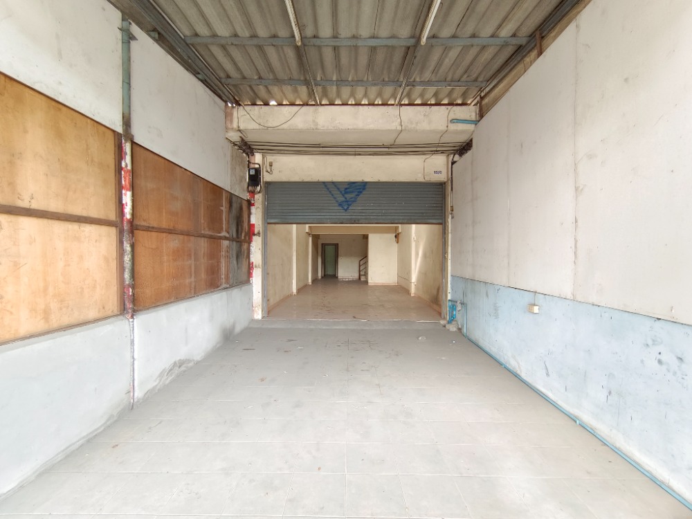 Cheap sale, commercial building, Khlong 3, Rangsit, next to the road, 20 sq.w., 3 and a half floors, with a rooftop next to the Khu Khot-Klong Luang public road, Khlong Sam, Khlong Luang, Rangsit location – รูปที่ 4