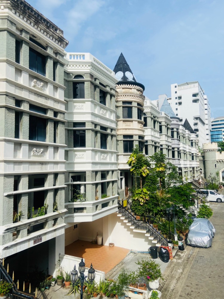 Townhouse 4 Beds for Rent! – รูปที่ 2