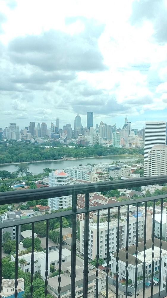 AGUSTON SUKHUMVIT 22 , HIGH FLR&amp;NICE VIEW, 3 BEDROOMS 3 BATHROOMS, AREA 151.23 SQM.