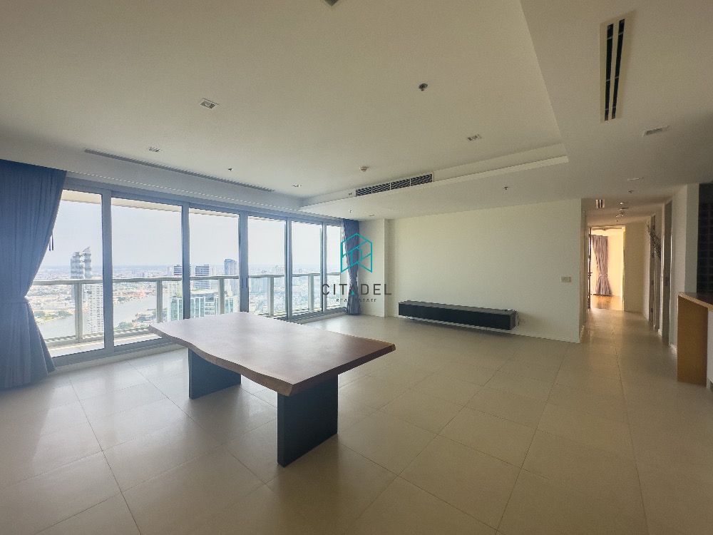 High Floor, Fully Furnished 3 Beds Condo for Rent Facing South!