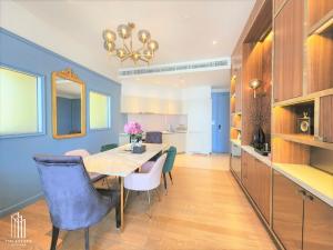 Condo for Rent: Magnolias Waterfront Residences, High Floor (50+), Stunning City View! Don't Miss Out!! Fully Furnished, Ready to Move In, Beautiful Unit @ 80,000 Baht