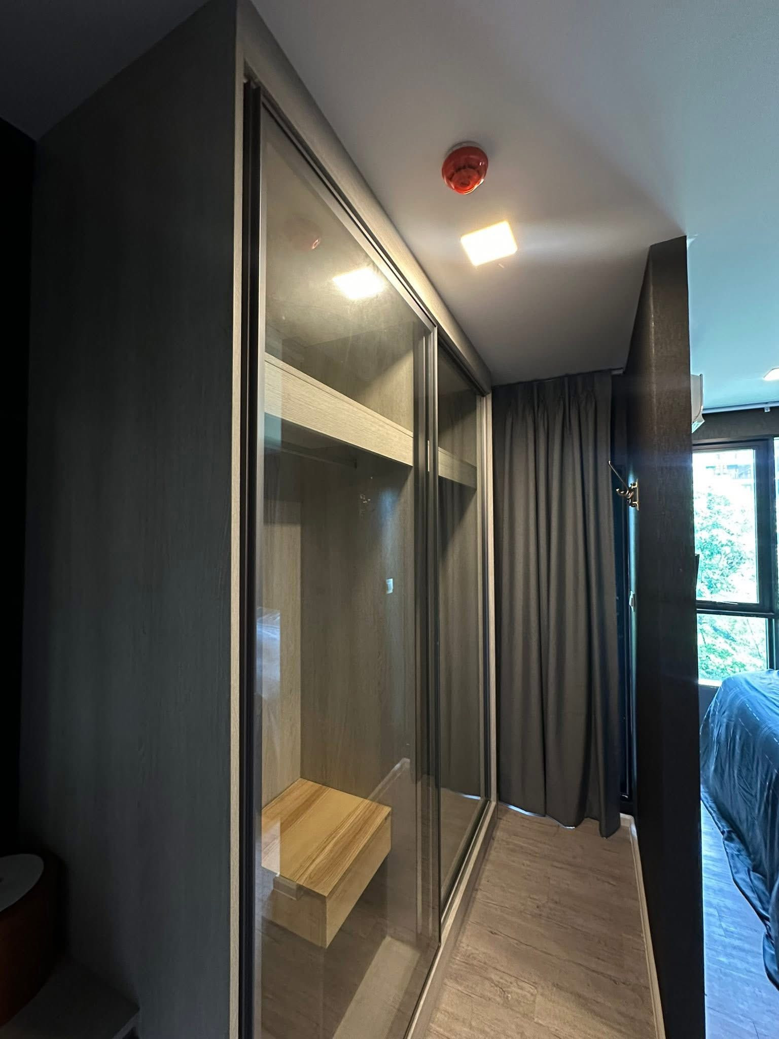 #KaveAva, beautiful condo for rent near Thammasat University Divide the bedroom with sliding glass!!🔥Pun – รูปที่ 4