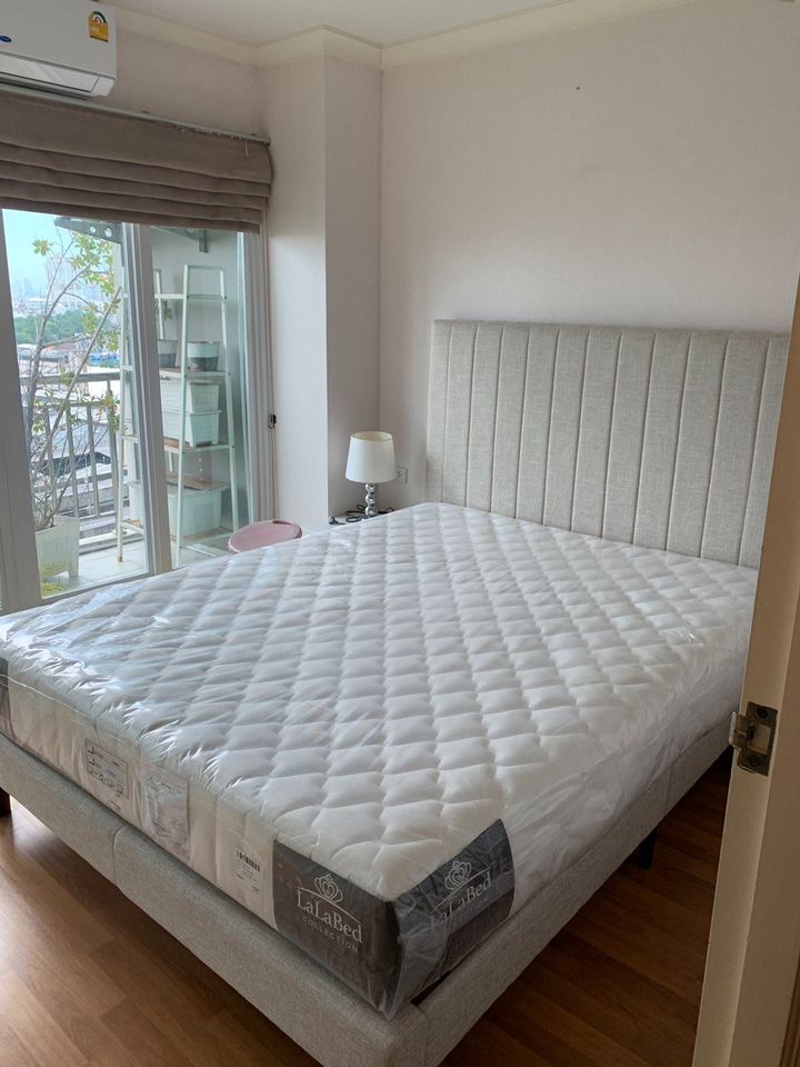 Lumpini Place Narathiwat-Chaopraya Lumpini Place Narathiwae-Chaopraya, fully furnished, 41 square meters.