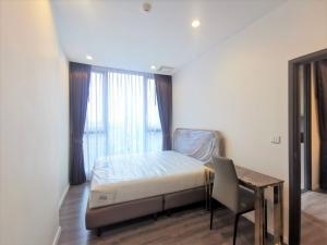 Condo for Sale *** WhizDom essence. Very good price !!! High Rise condo responds to all Lifestyle near BTS Punnawithi @5.69 MB