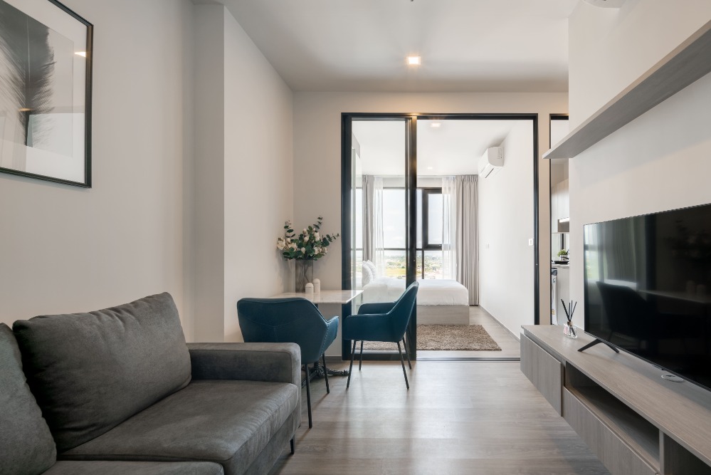 🔥คอนโดให้เช่า ใจกลางเมืองระยอง ติดถนนสุขุมวิท ที่ NOTTING HILL RAYONG 1 Bedroom 26 ตร.ม. ใกล้นิคมมาบตาพุด ระยอง 🔥 (Service residence by Hampton) ✅ รับสัญญาเช่า 6 เดือนขึ้นไป 🔥คอนโดให้เช่า ใจกลางเมืองระยอง ติดถนนสุขุมวิท ที่ NOTTING HILL RAYONG 1 Bedroom 26 ตร.ม. ใกล้นิคมมาบตาพุด ระยอง 🔥 (Service residence by Hampton) ✅ รับสัญญาเช่า 6 เดือนขึ้นไป