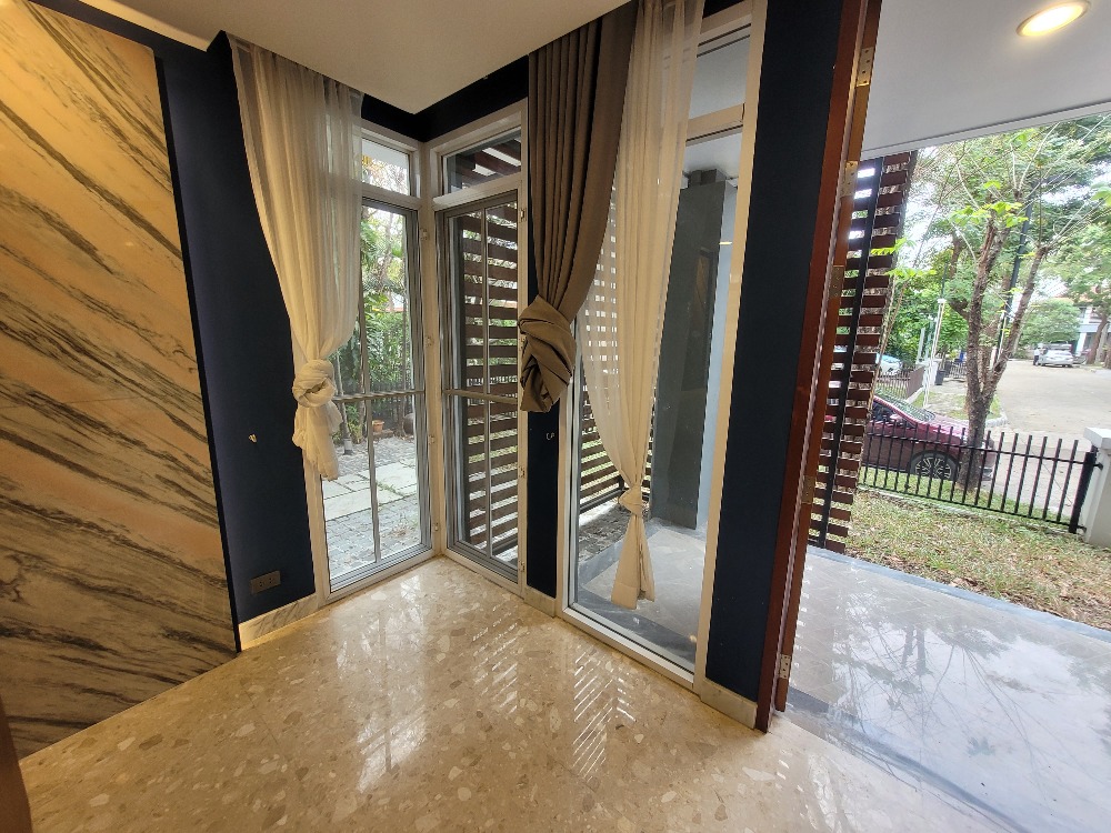 210sqm Modern Newly Renovated house 2 beds for rent at Bangkok Villa – รูปที่ 4