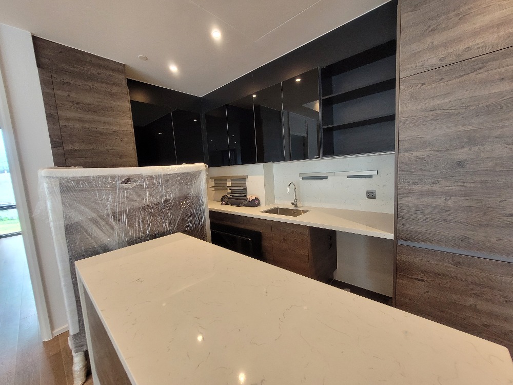152.42sqm Brand New Modern 2 + 1 bedrooms for sale at Muniq Langsuan – รูปที่ 4