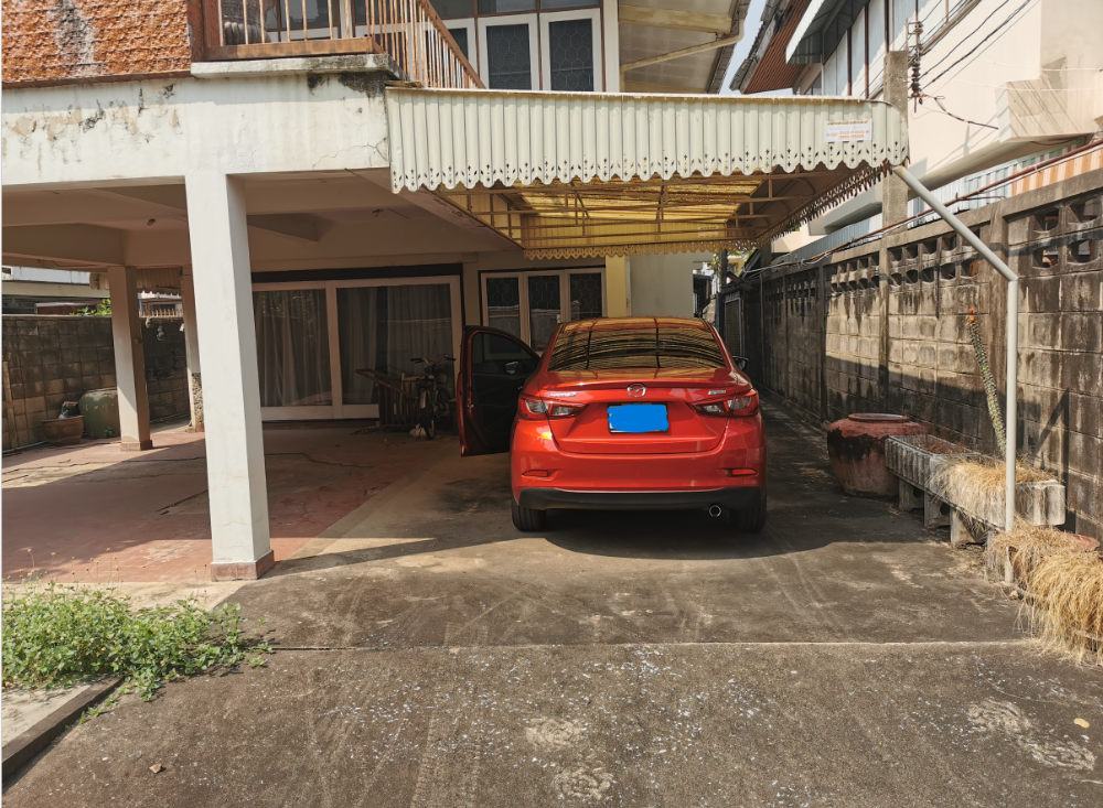 ขายที่ดินพร้อมสิ่งปลูกสร้าง เนื้อที่ 124 ตร.ว. ถนนประดิพัทธิ์ ซอย 10 – รูปที่ 2