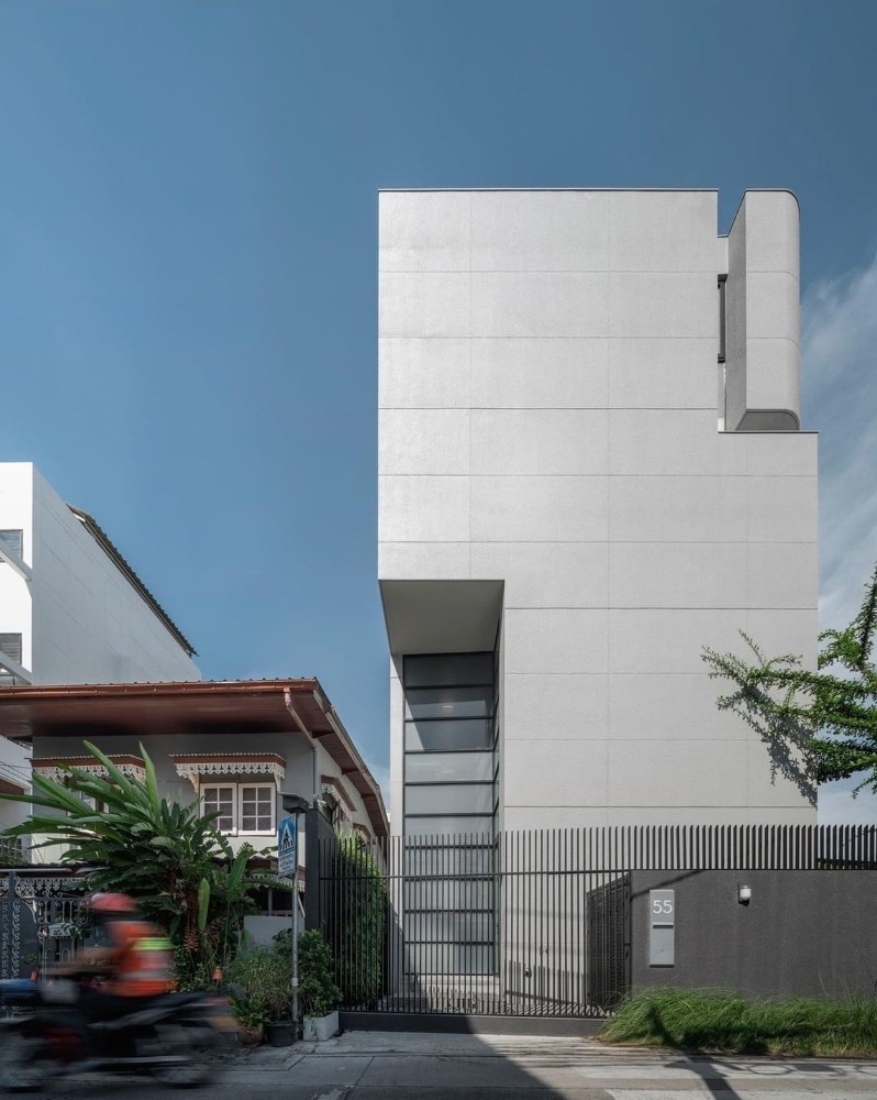 💎 Minimalist Extremely Rare House! บ้านเดี่ยวดีไซน์ระดับ Masterpiece ใจกลางสาทร 15 ✨ 💎 Minimalist Extremely Rare House! บ้านเดี่ยวดีไซน์ระดับ Masterpiece ใจกลางสาทร 15 ✨